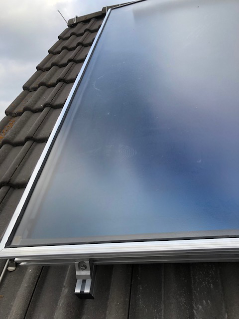  Solaranlage auf dem Dach 